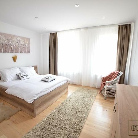 Centro Apartments Sremska Mitrovica Exterior foto